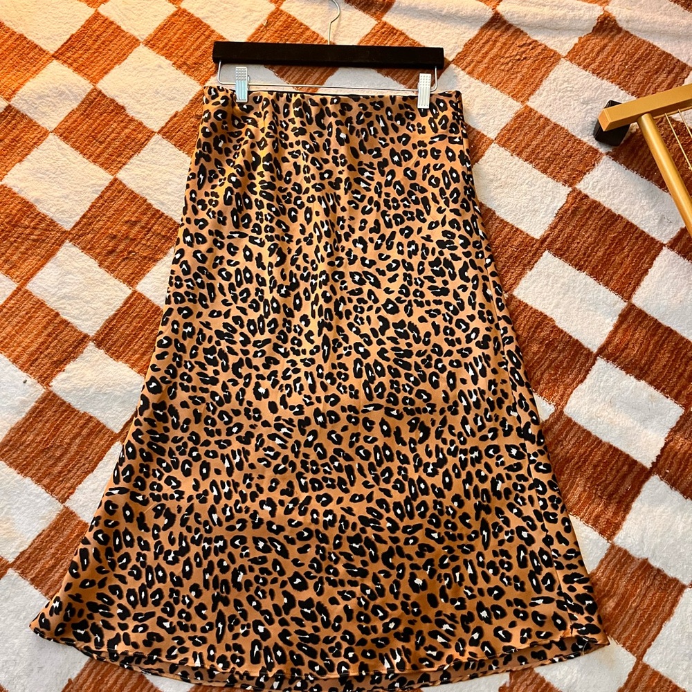 Nasty Gal brown leopard print midi satin skirt